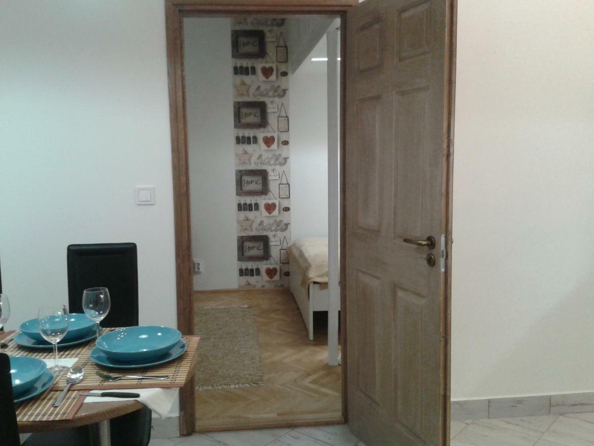 Lily Apartman Будапеща Екстериор снимка